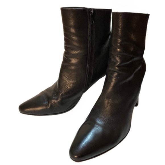 Saint Laurent Black Leather Semi Pointed Toe Ankle Booties  Size 38 (US size 8) - Picture 1 of 16